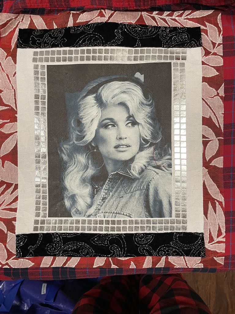 What Would Dolly Do? – Rhinestone Heart Flannel