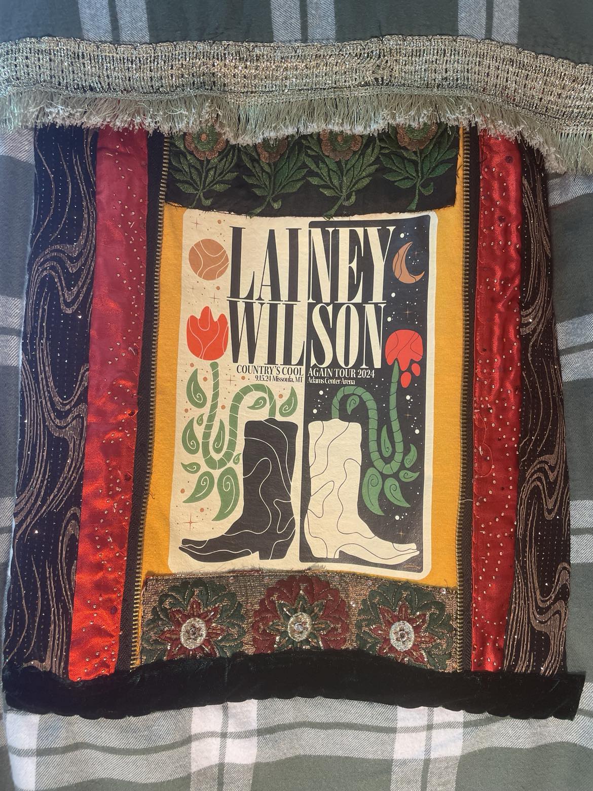 For girls who two-step and talk back Lainey Flannel