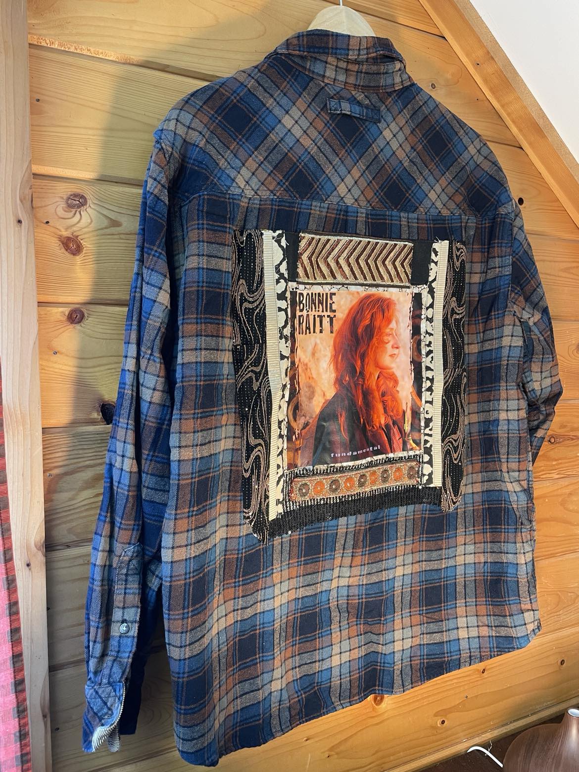 Let’s Give ‘Em Something to Talk About – Bonnie Raitt Flannel