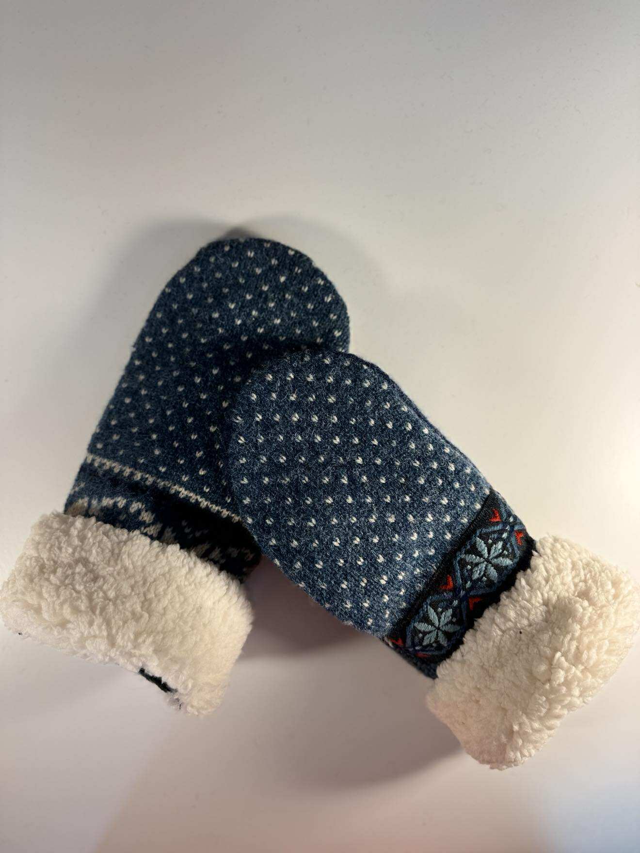 Blue Scandi 7