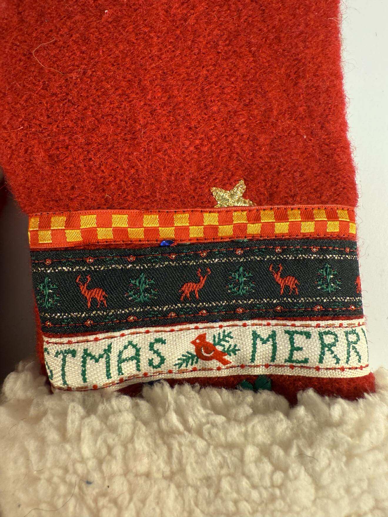 Christmas Mitt 1