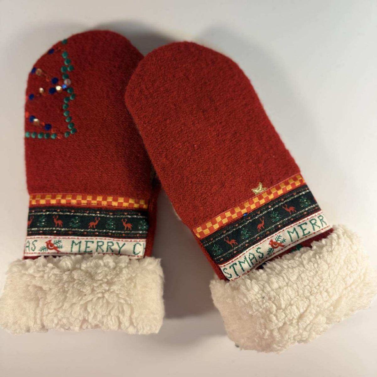 Christmas Mitt 1
