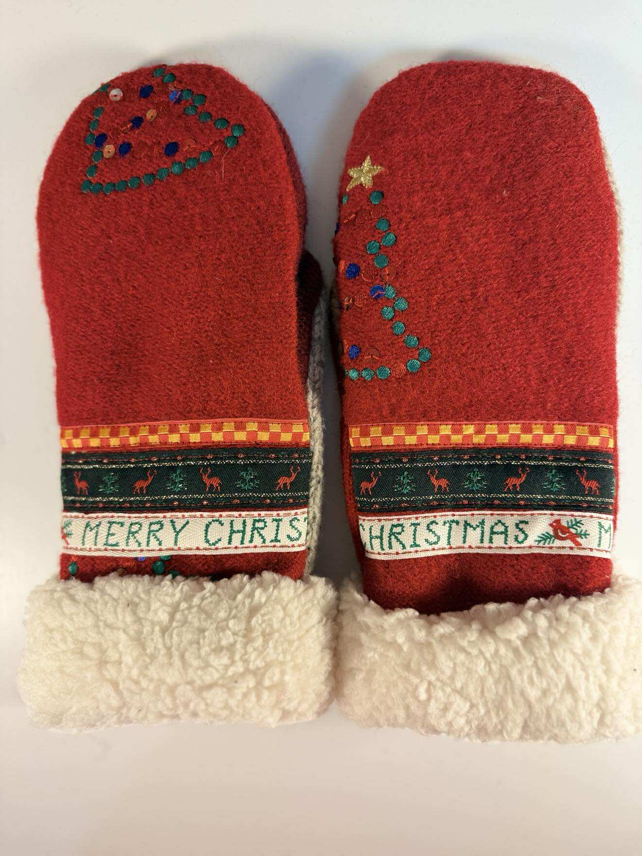 Christmas Mitt 2