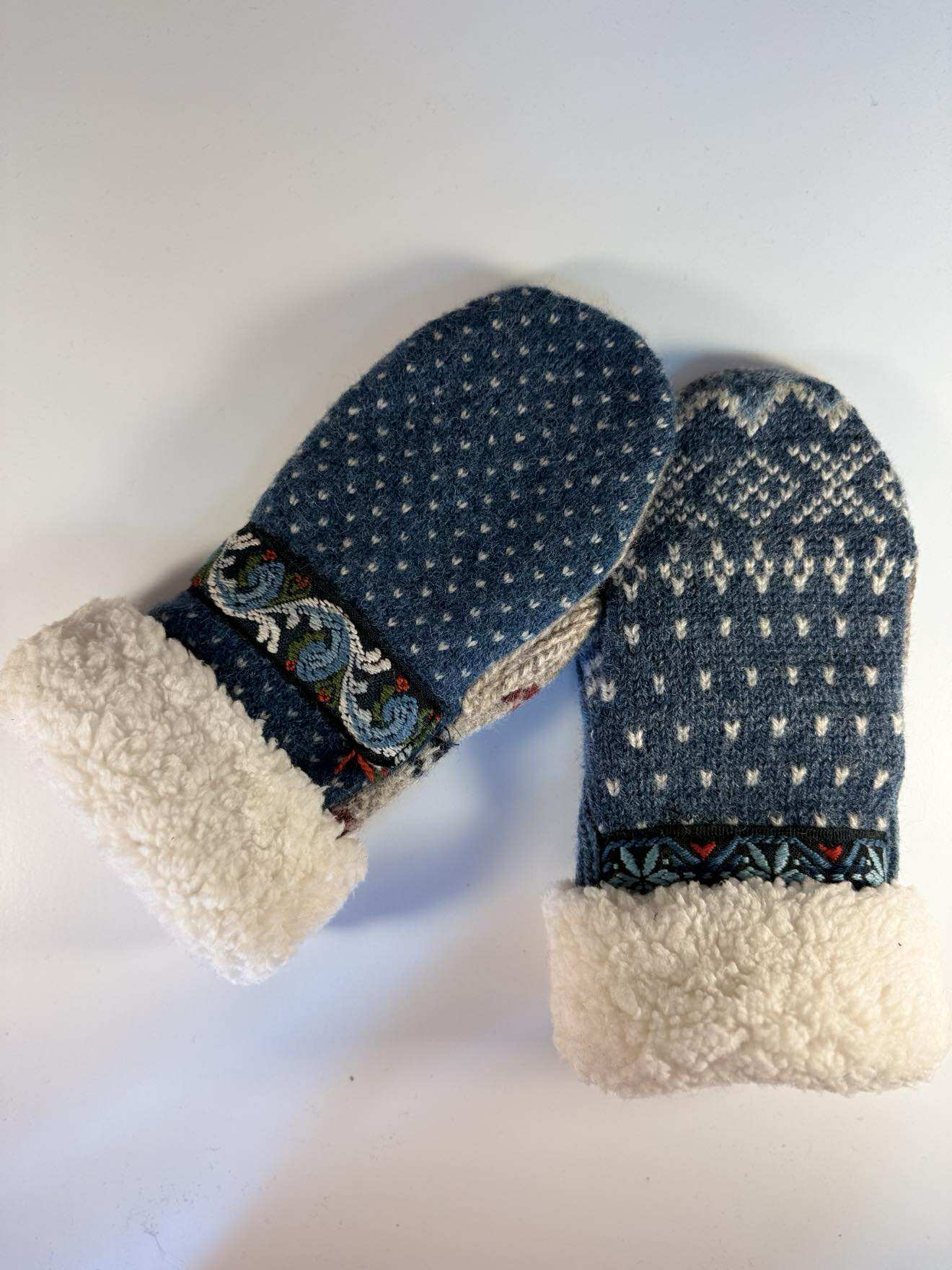 Blue Scandi 4