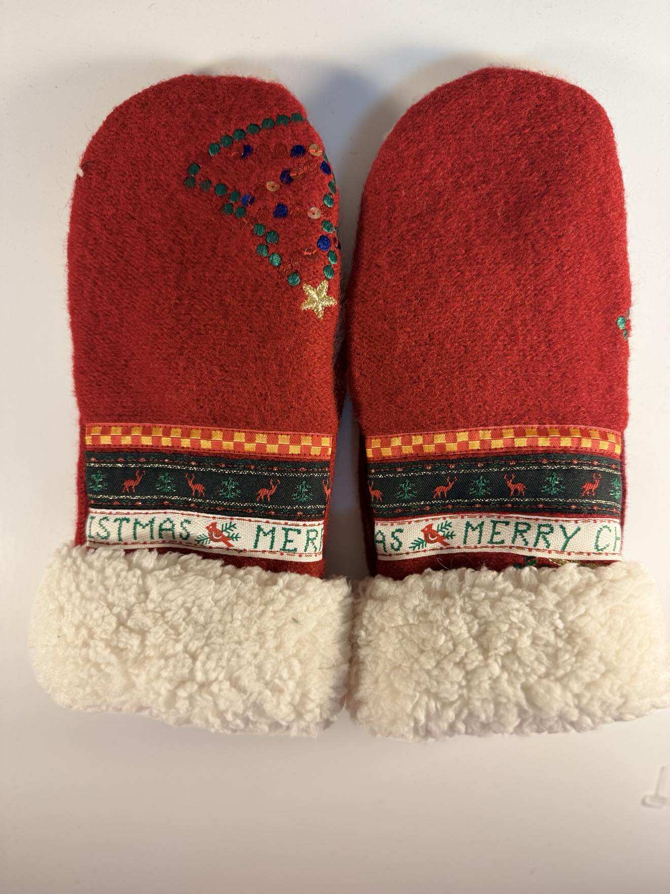 Christmas Mitt 3