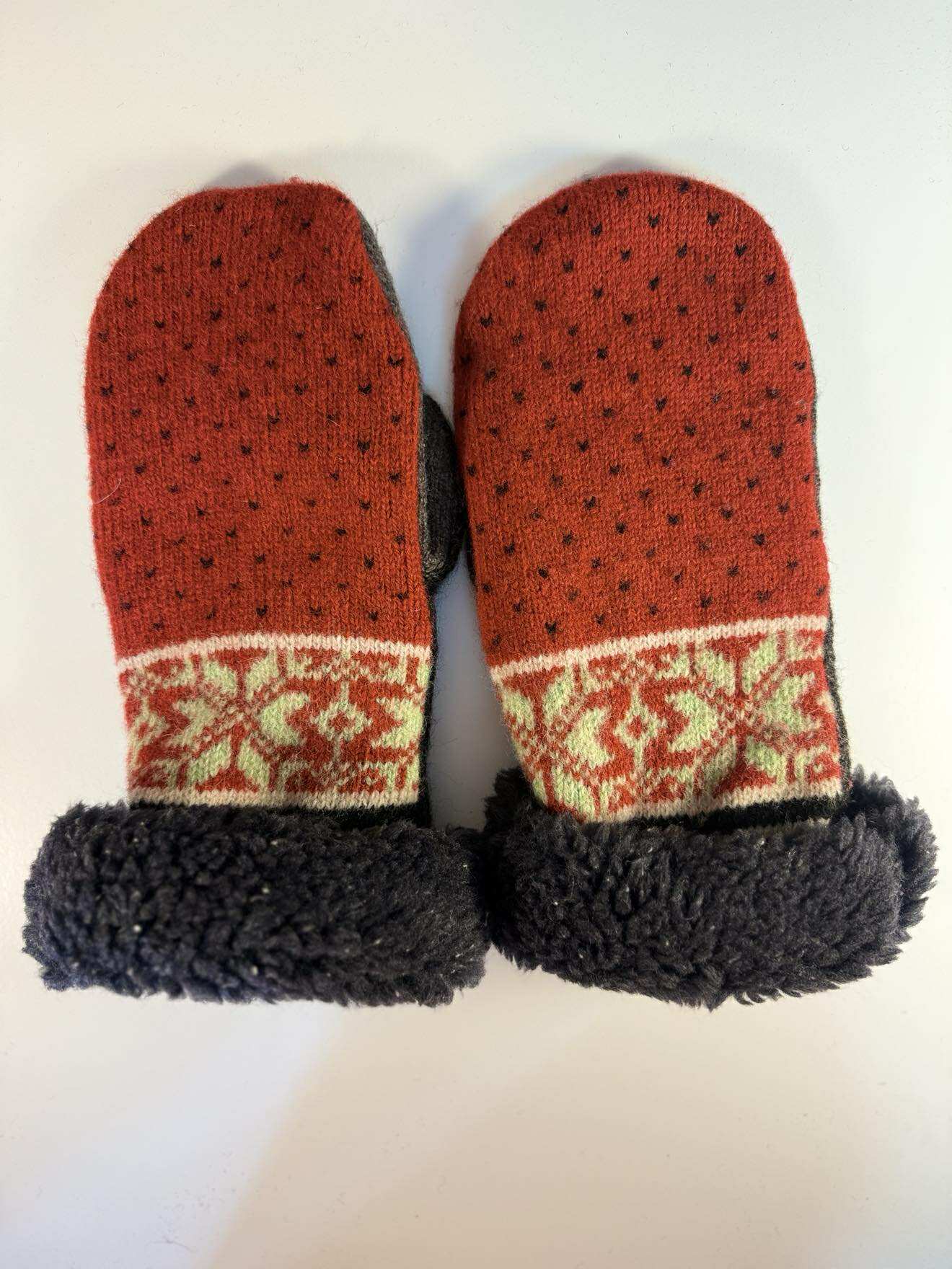 Christmas red 1