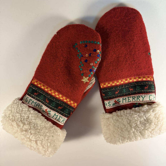 Christmas Mitt 3