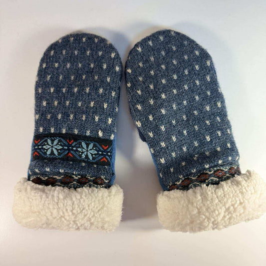 Blue Scandi 3